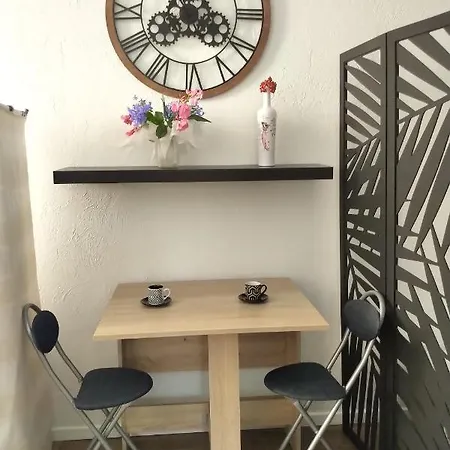 Magnifique Coeur Vieil Апартаменты *