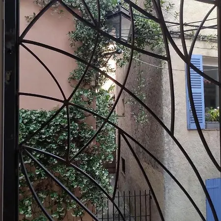 Magnifique Coeur Vieil Апартаменты